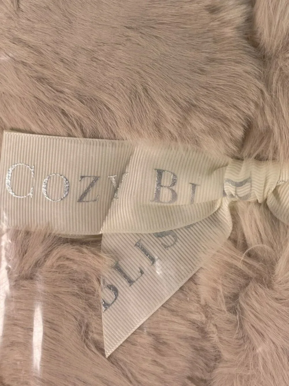 Cozy Bliss Beige Faux Fur Throw Blanket Soft Plush Luxury 50x60 NEW